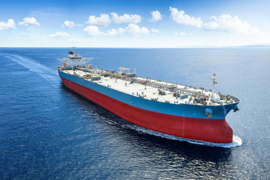 Блокада Ормуза: Саудовская Аравия подталкивает США за стол переговоров