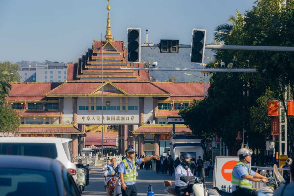 Китайская железная дорога через Мьянму: строительство заблокировано политически