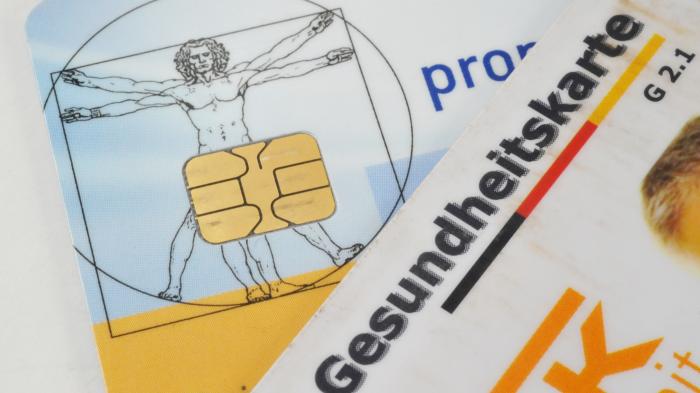 Чиповые карты от медицинских страховых компаний