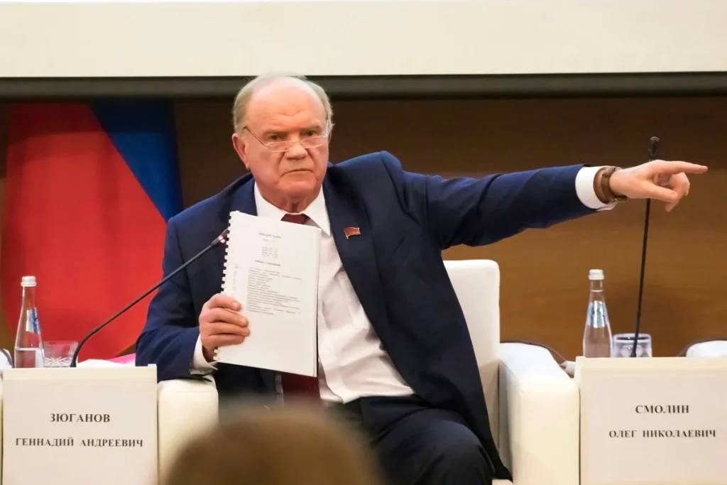 Лидер КПРФ Зюганов: «Если война на истощение продолжится, проиграют все»