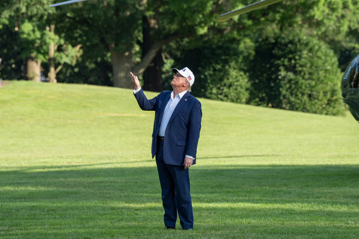Трампа отменяют: Как рушится симбиоз президента и СМИ